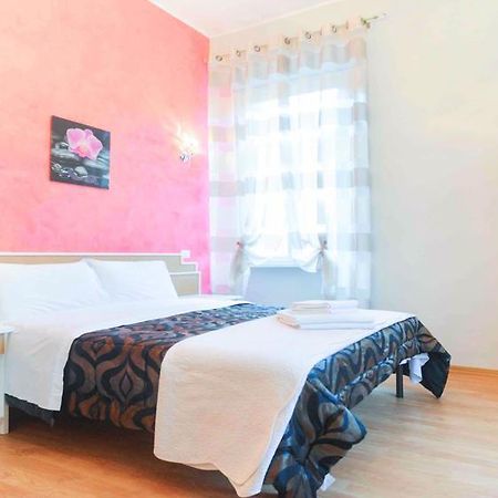 Trani B&T Rooms Рим Номер фото