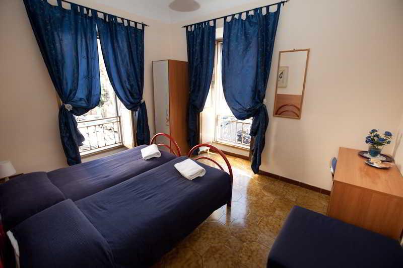 Trani B&T Rooms Рим Екстер'єр фото