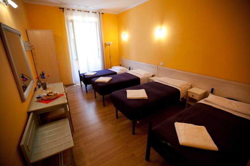 Trani B&T Rooms Рим Екстер'єр фото