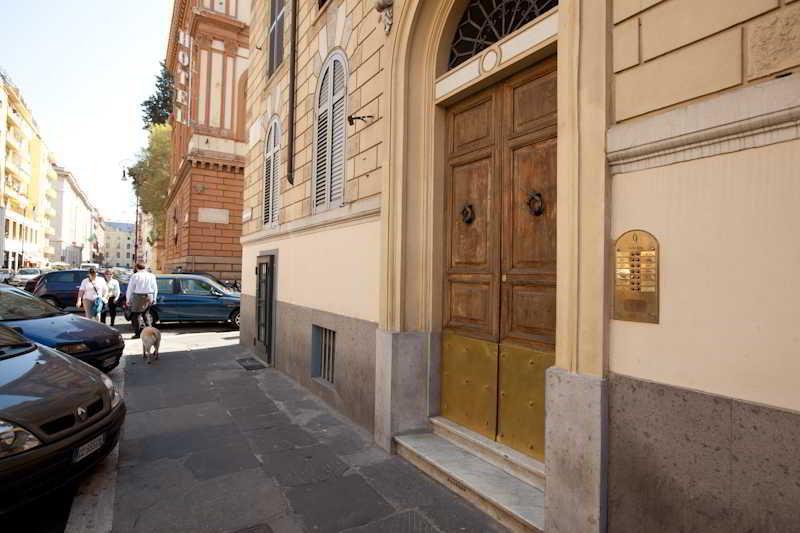 Trani B&T Rooms Рим Екстер'єр фото