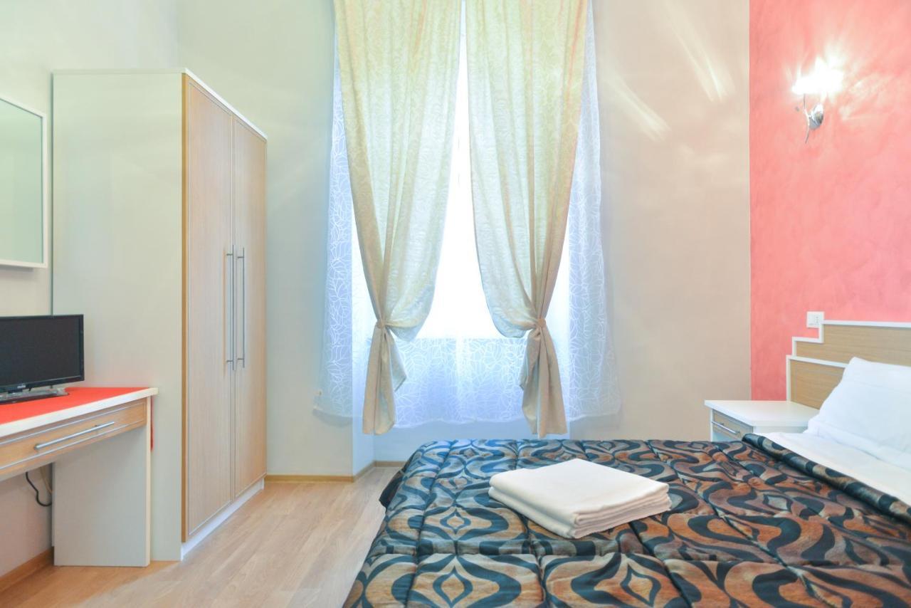 Trani B&T Rooms Рим Екстер'єр фото