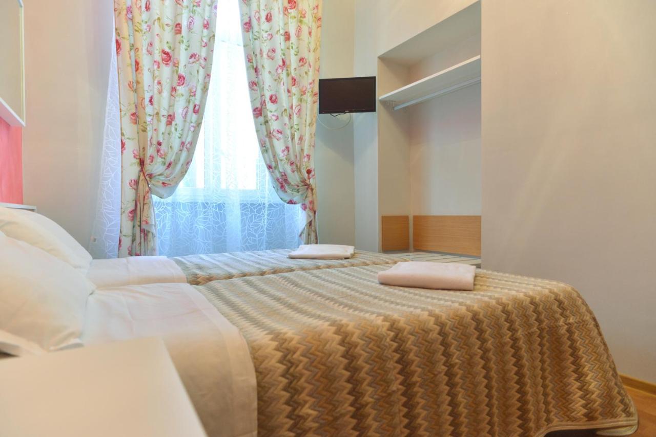 Trani B&T Rooms Рим Екстер'єр фото