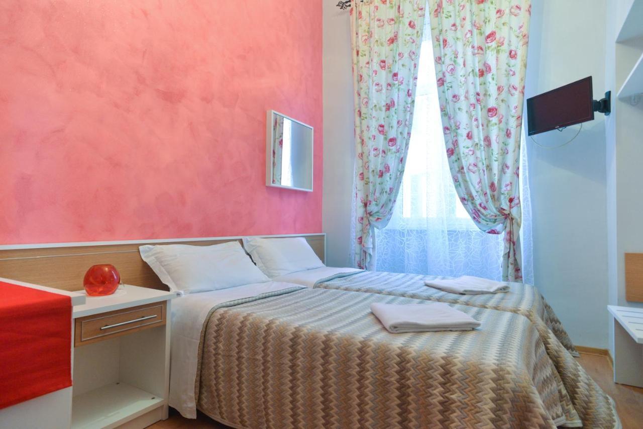 Trani B&T Rooms Рим Екстер'єр фото