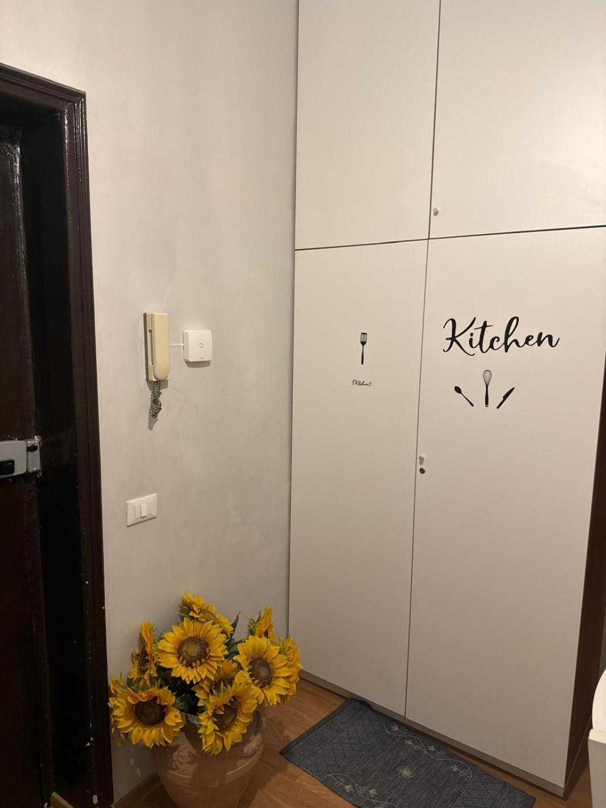 Trani B&T Rooms Рим Екстер'єр фото