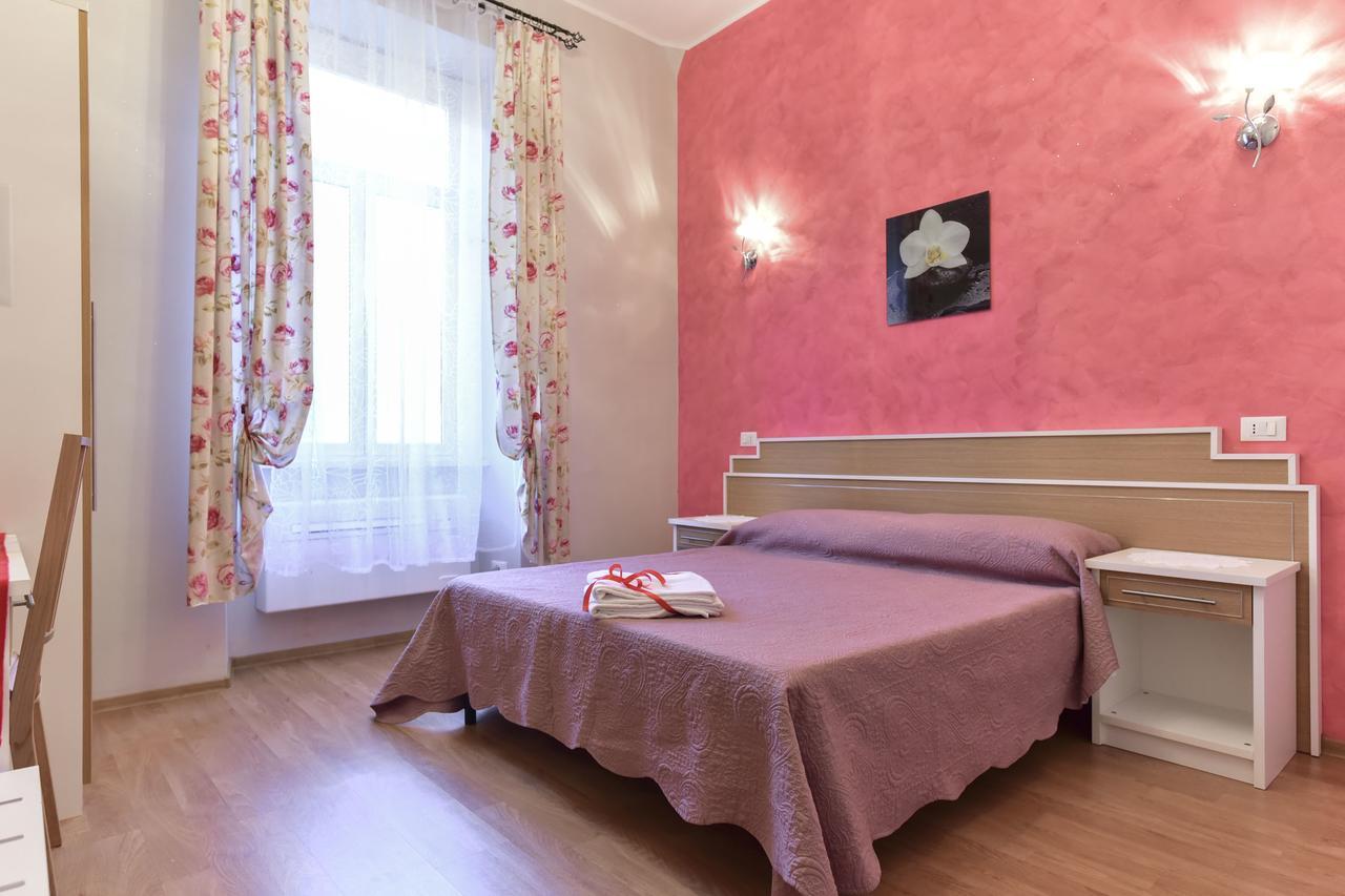 Trani B&T Rooms Рим Екстер'єр фото