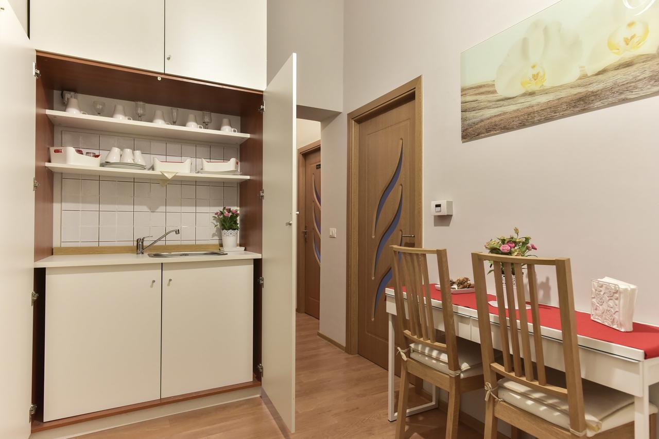 Trani B&T Rooms Рим Екстер'єр фото